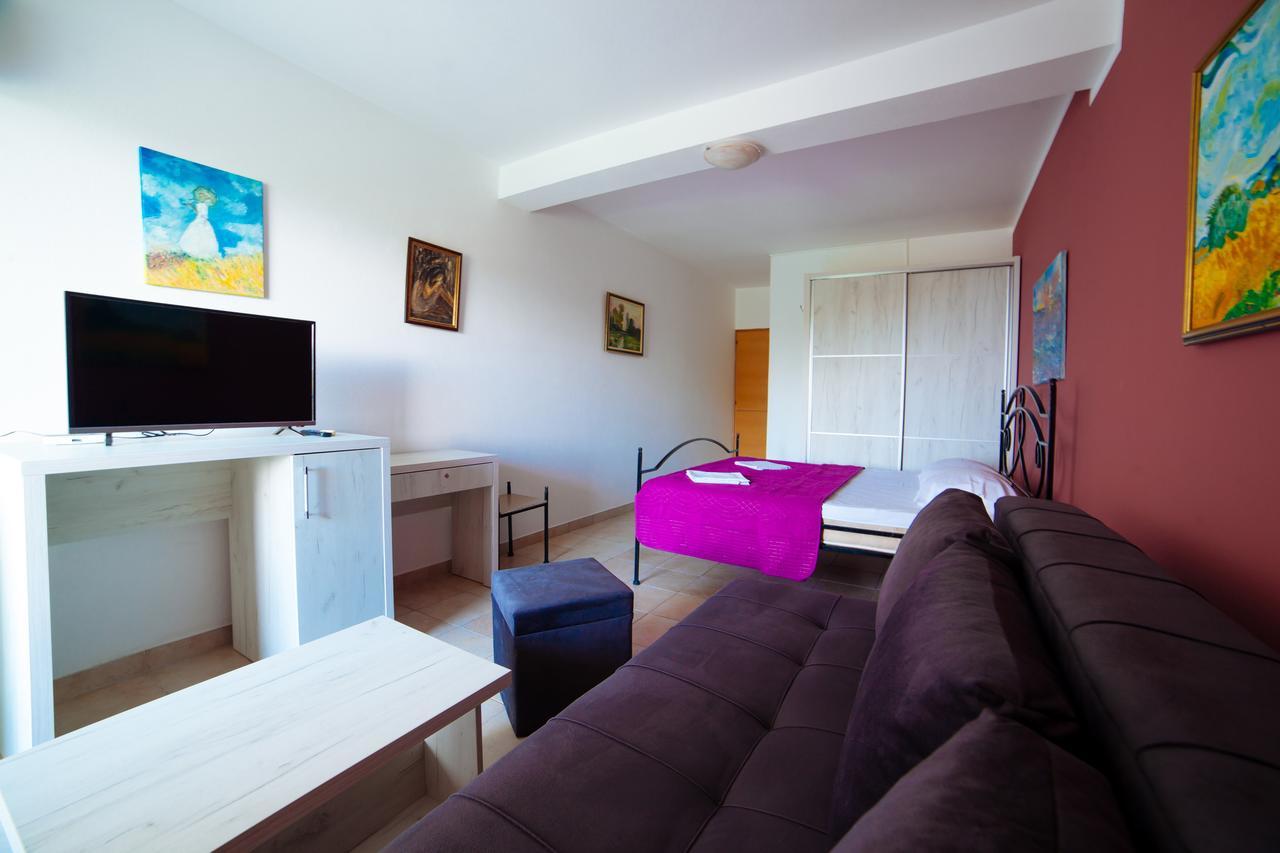 Apartments Art Ούλτσιν Εξωτερικό φωτογραφία